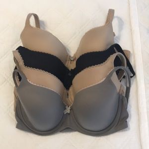 SOLD Victoria Secret 36D underwire Demi “LOT”